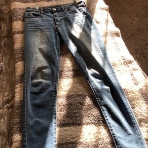High Waisted American Eagle jeans